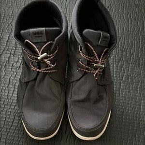 Swims Black  waterproof Boots with Contrast Sole